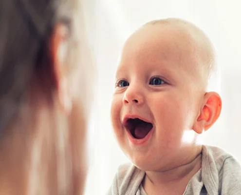 مقاله صوتی 9 تکنیک آموزش حرف زدن به نوزاد