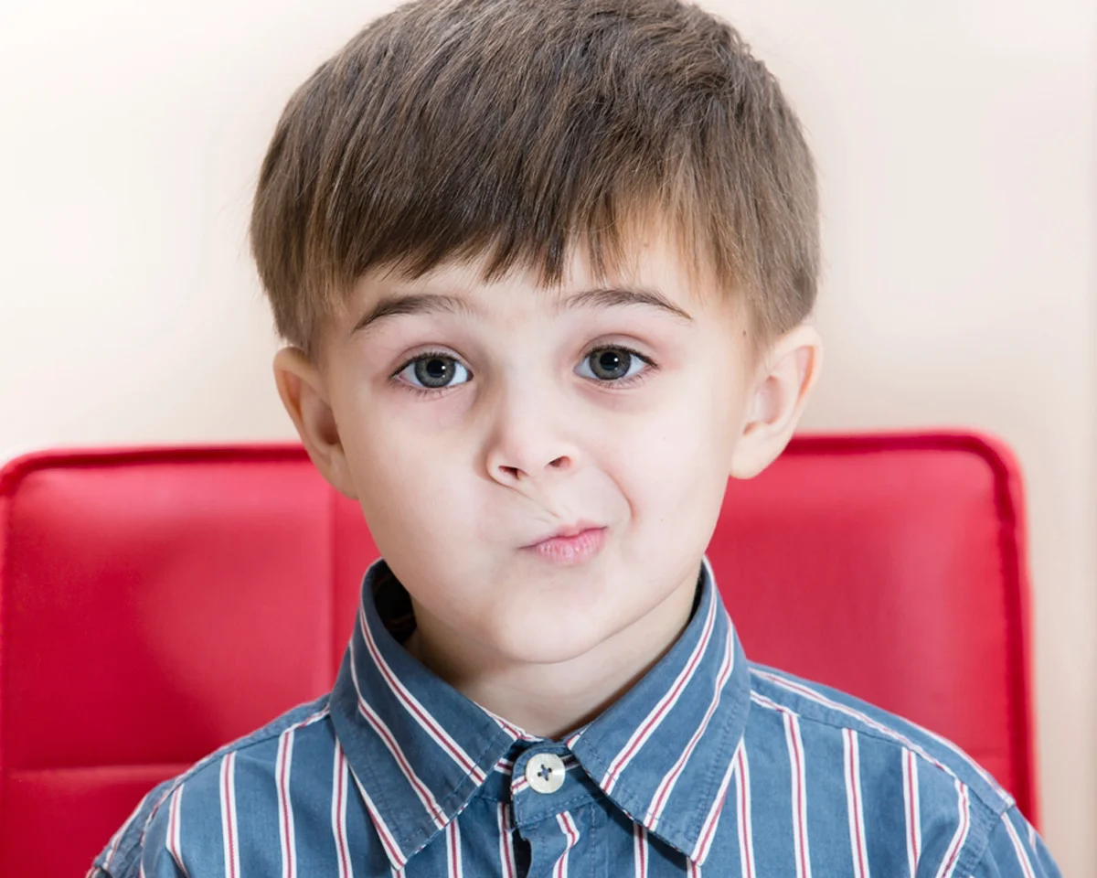 انواع تیک عصبی کودکان
