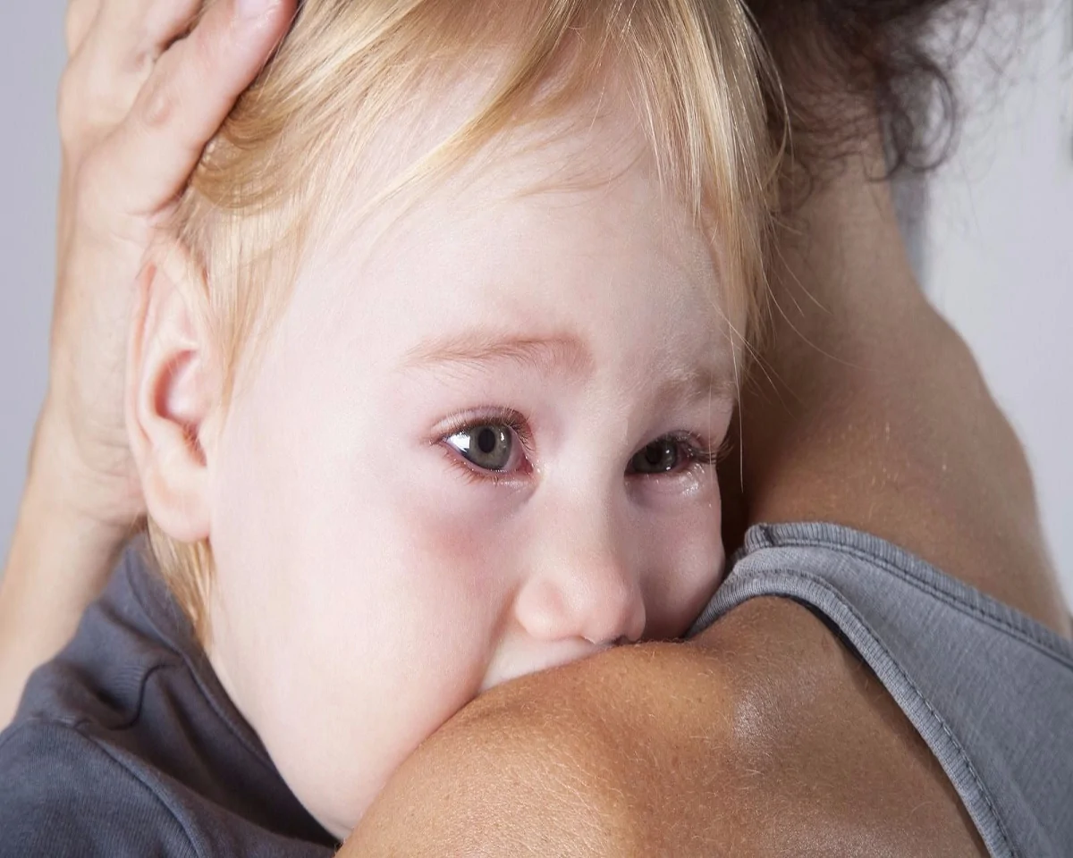 واکنش صحیح والدین به ترس کودکان