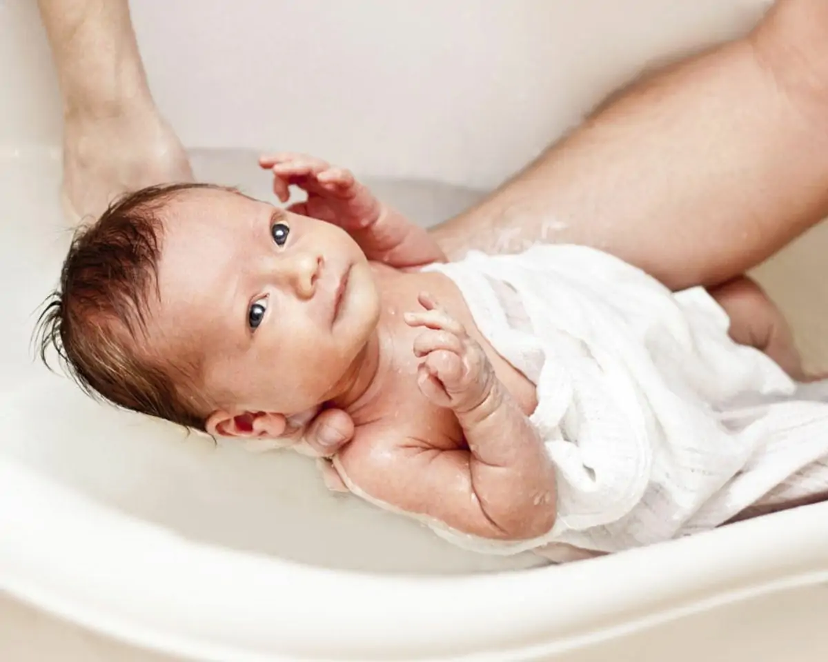 نحوه پاشویه کودک